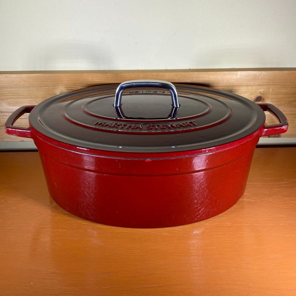 Martha Stewart Oval 8 Quart Cranberry Red Enamel Cast Iron Dutch Oven